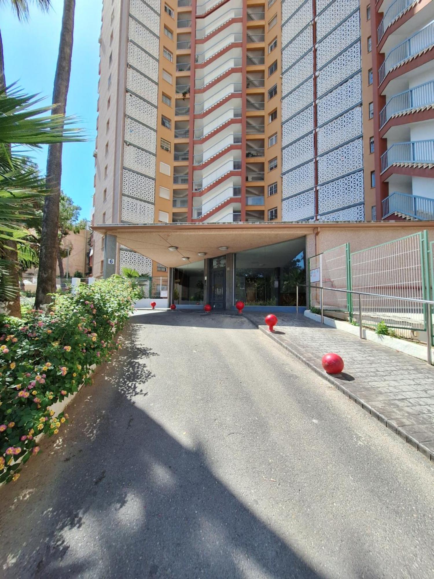 Beautiful 2 Bedrooms Aparatament Бенидорм Екстериор снимка